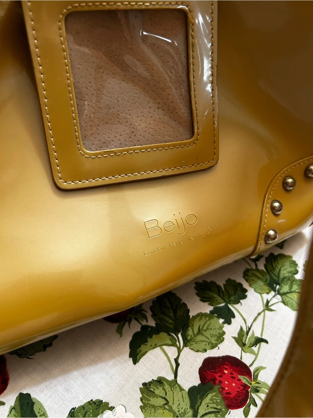 Beijo used signature